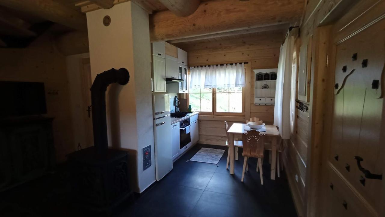 Osada Mala Kozowka Villa Myślenice Buitenkant foto